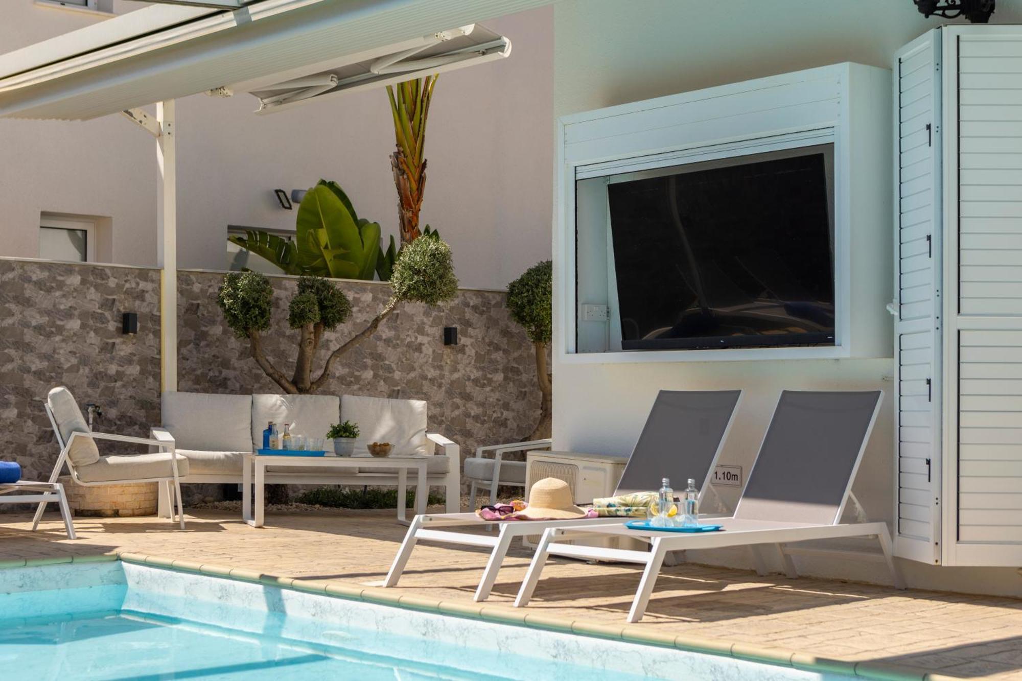 Accomoteleia Crystal Lagoon Villa Protaras Exterior foto